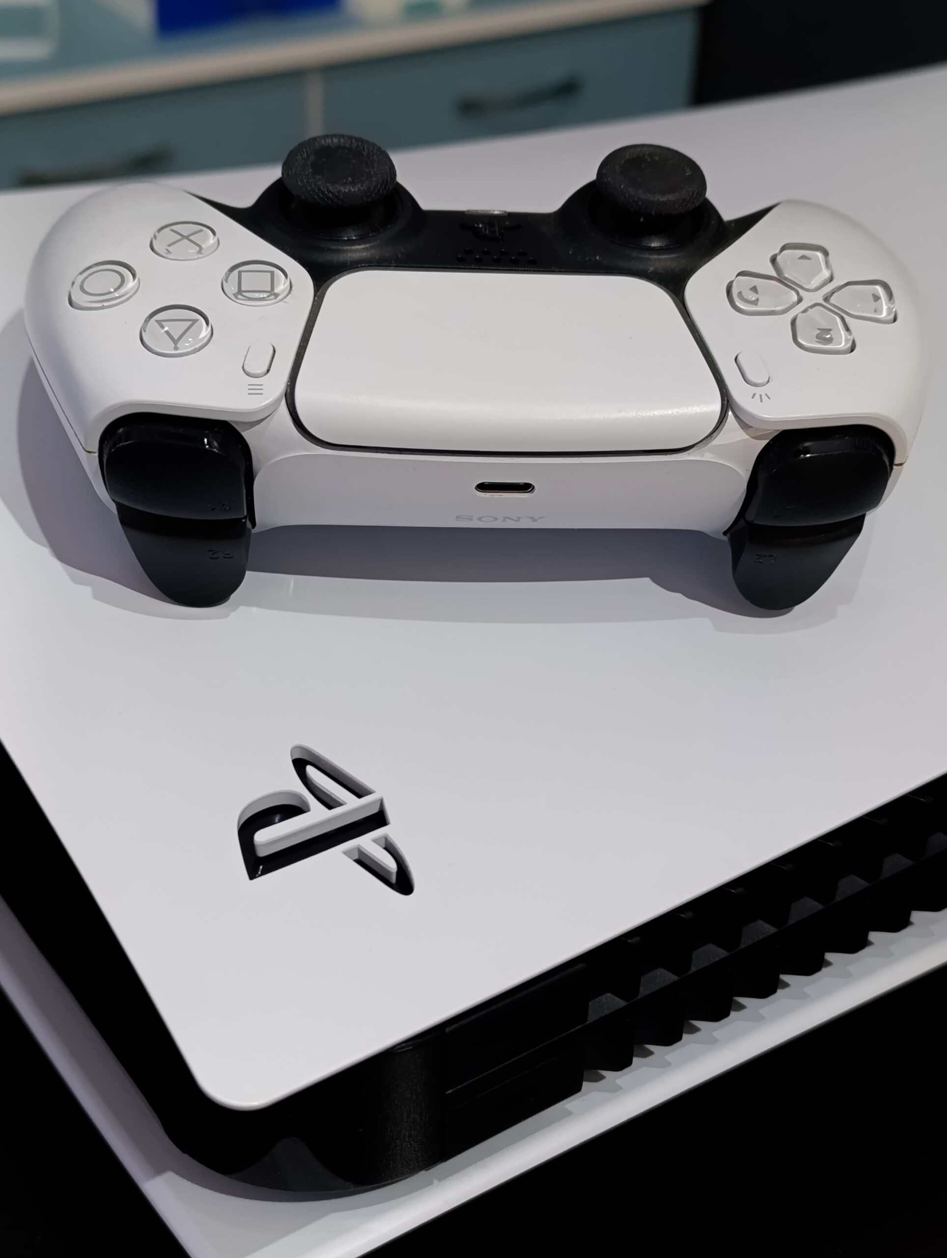 PlayStation 5 - Digital Edition - 1 Controller - Imagine 5