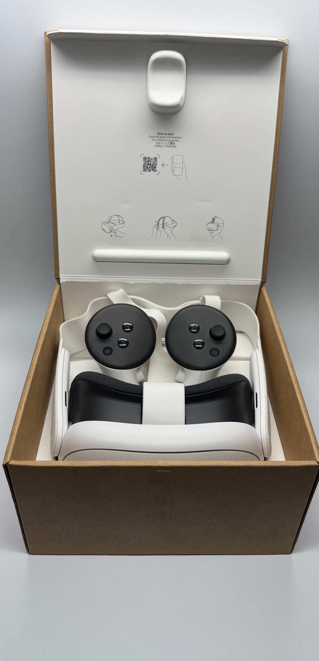 Meta Quest 3 – 128Gb - Ochelari VR - Pache Complet - Imagine 2