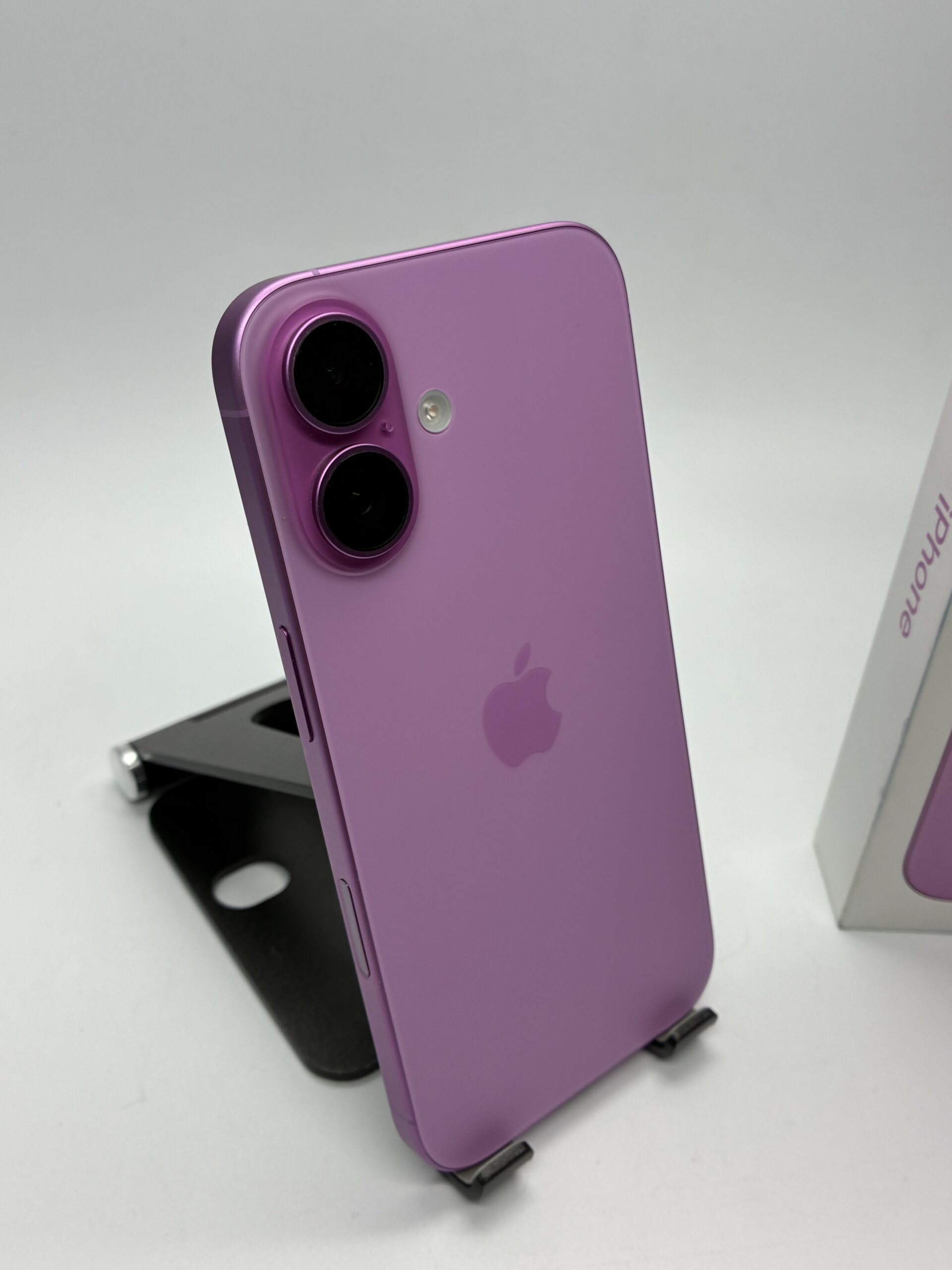 Apple iPhone 16, 128GB - Pink - Imagine 2