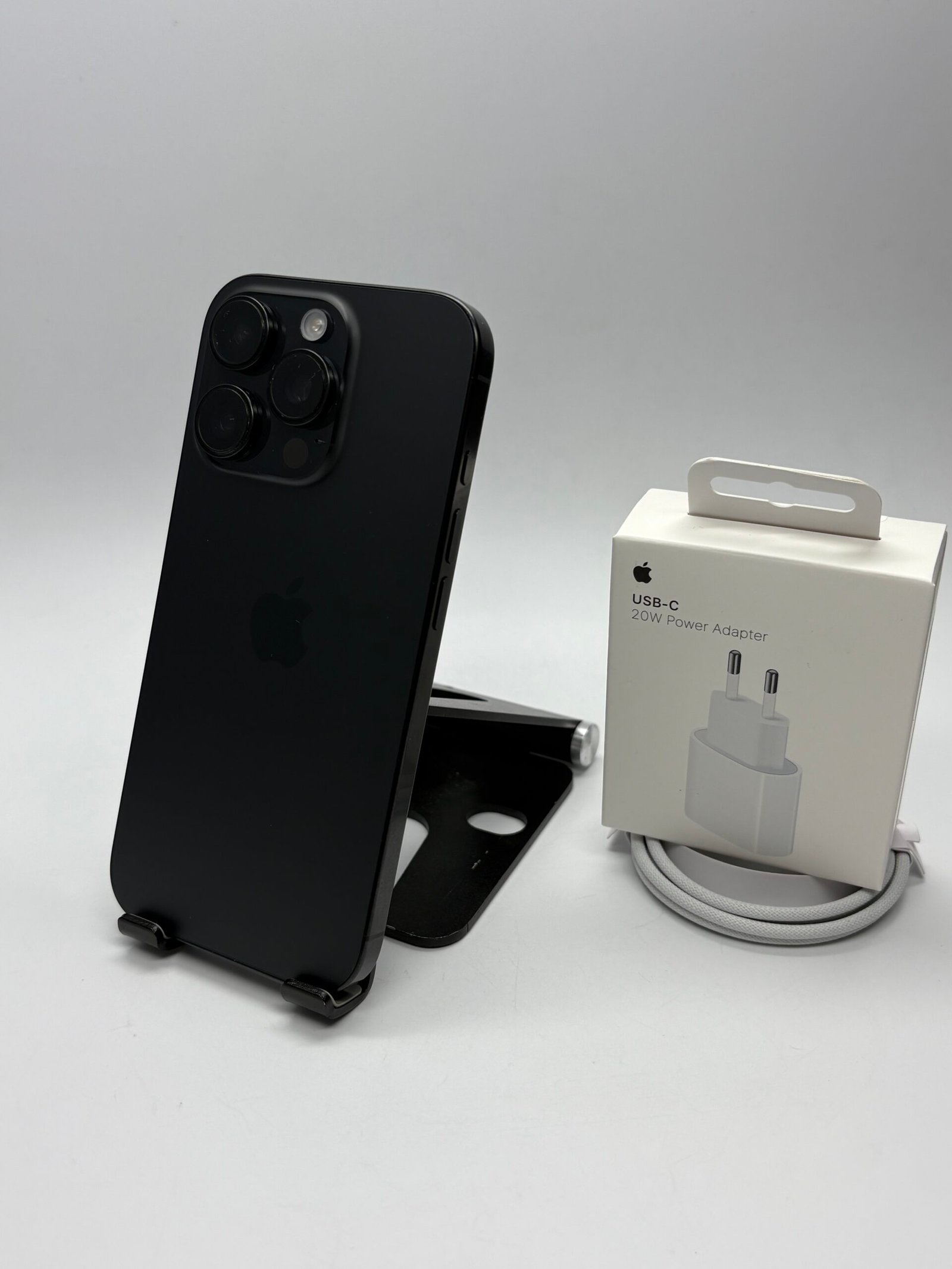 Apple iPhone 16 Pro, 128GB, 5G, Black Titanium - Imagine 2