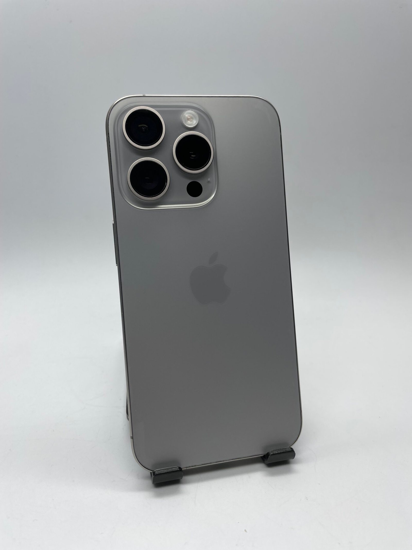 iPhone 15 Pro 128GB Natural Titanium second hand – imagine 2