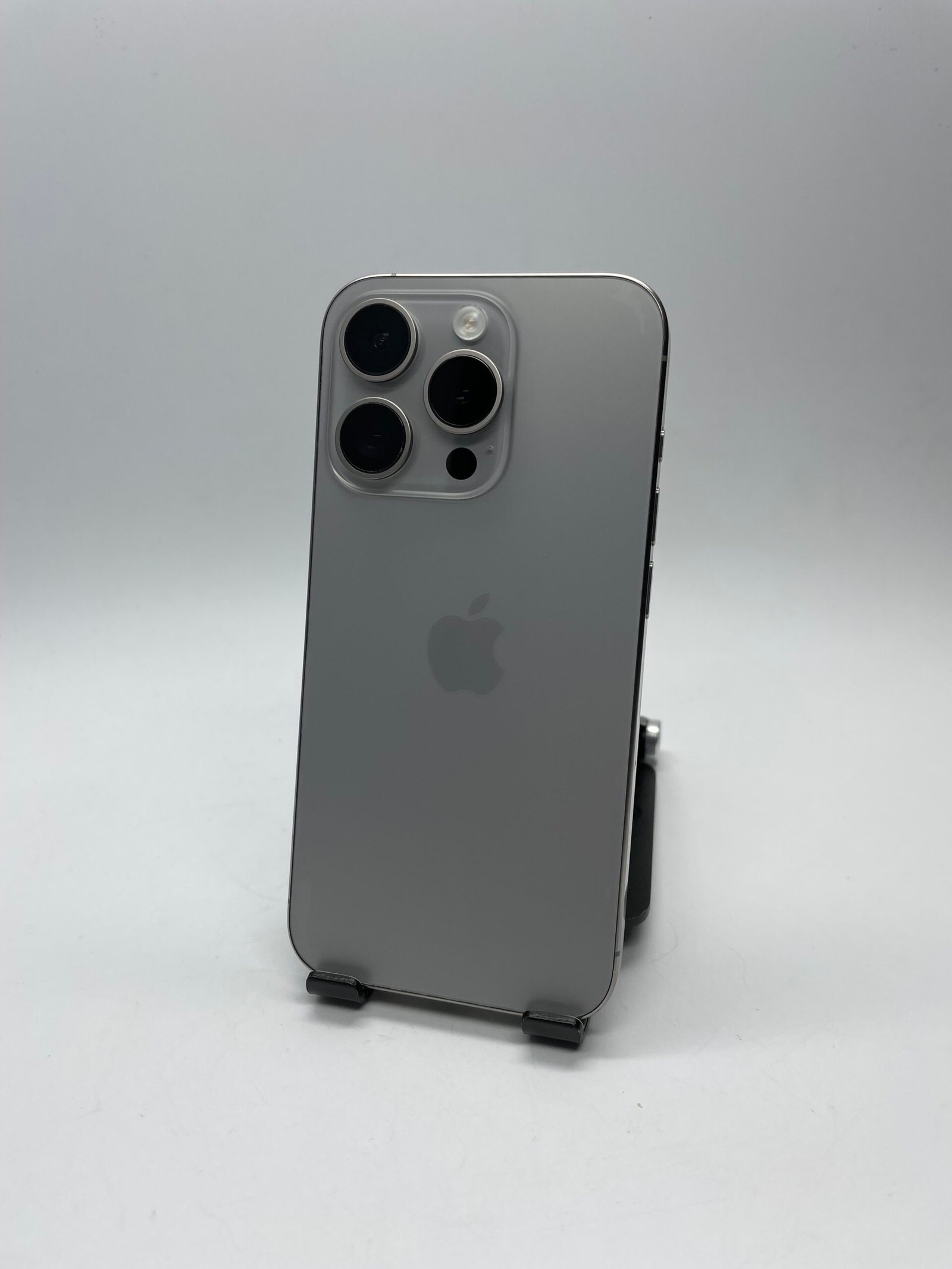 iPhone 15 Pro 128GB Natural Titanium second hand – imagine 1