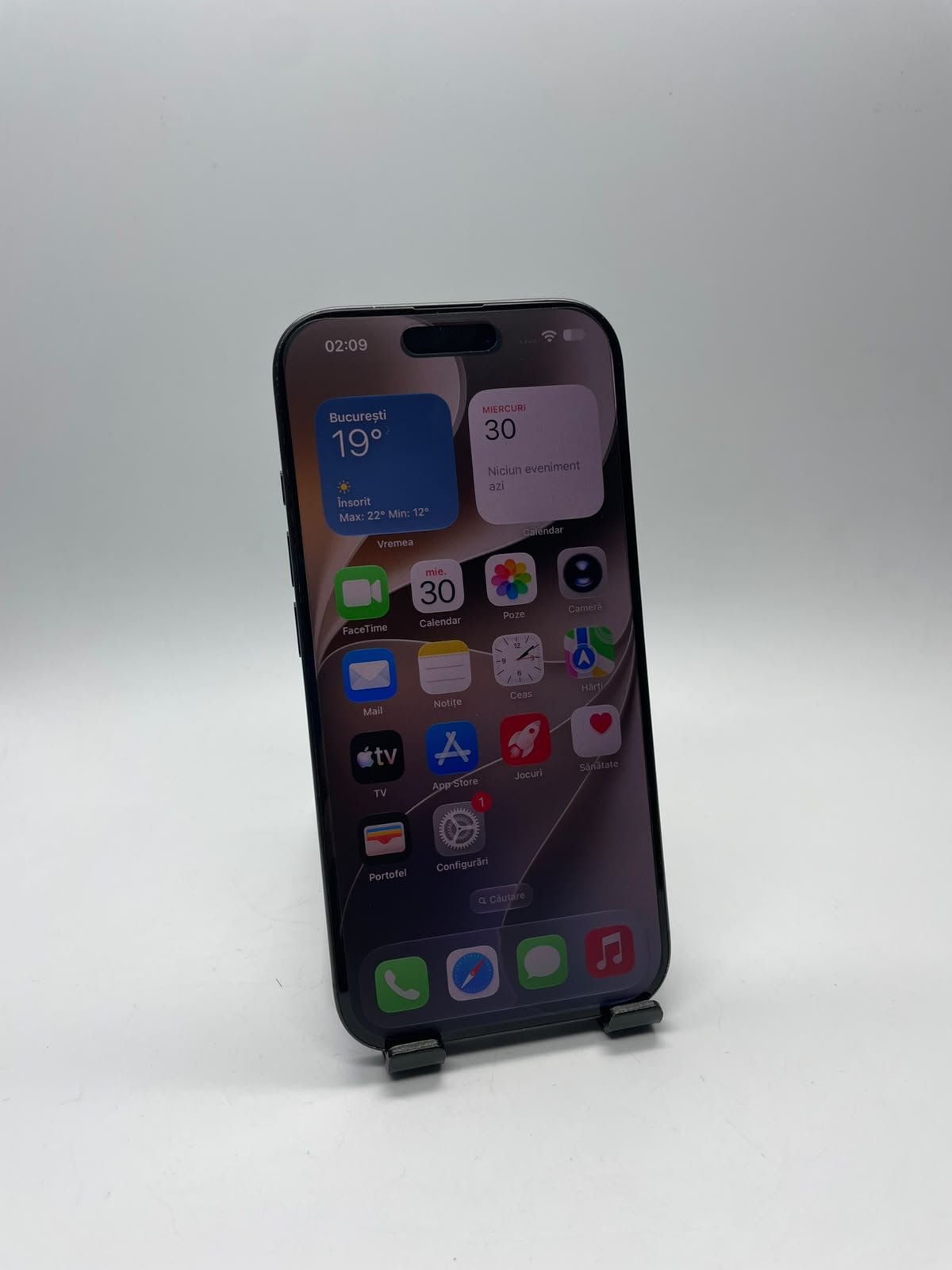iPhone 16 Pro 256GB Black Titanium second hand – imagine 3