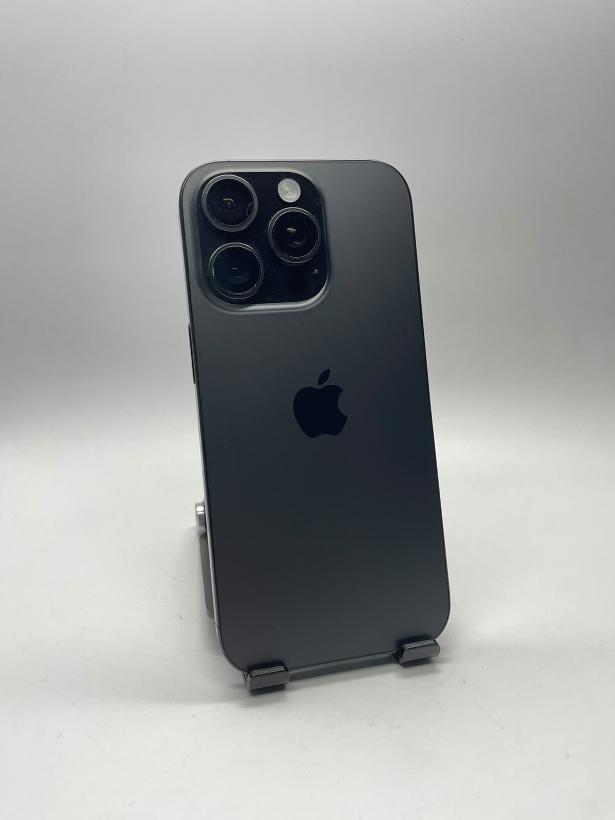 iPhone 16 Pro 256GB Black Titanium second hand – imagine 1