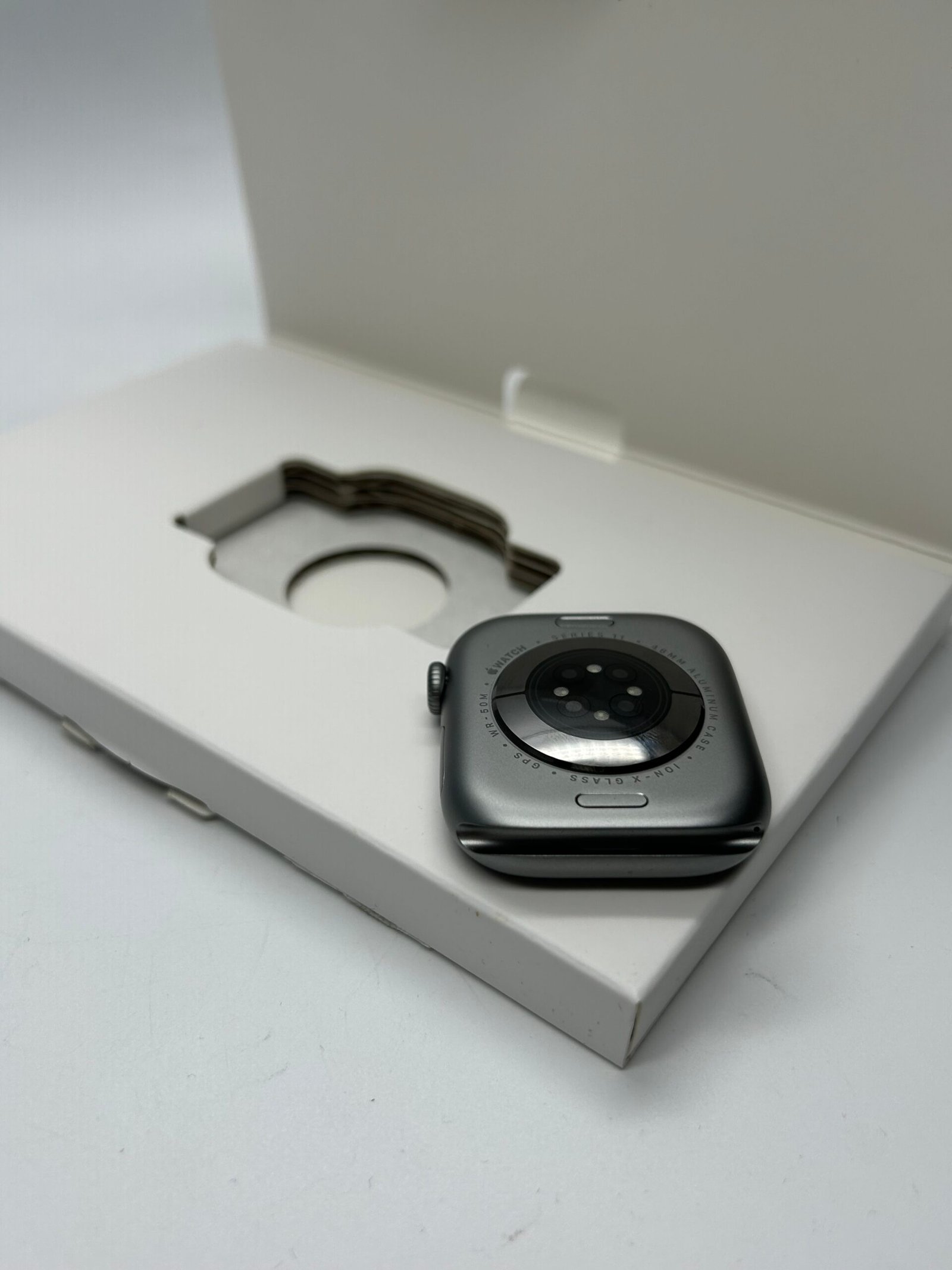 Apple Watch Series 11 GPS + Cellular 46 mm Space Grey – imagine 4